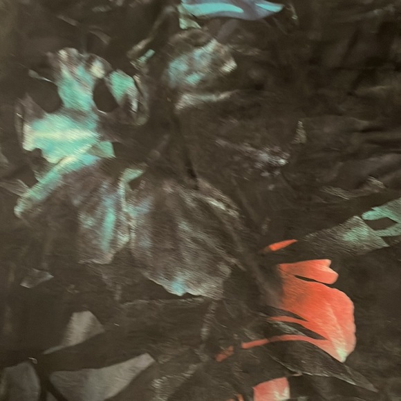 Running tank - Picture 2 of 4